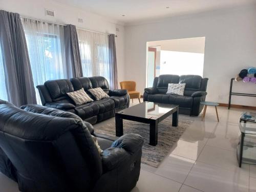 Gweru House | Comfortable and luxurious stay