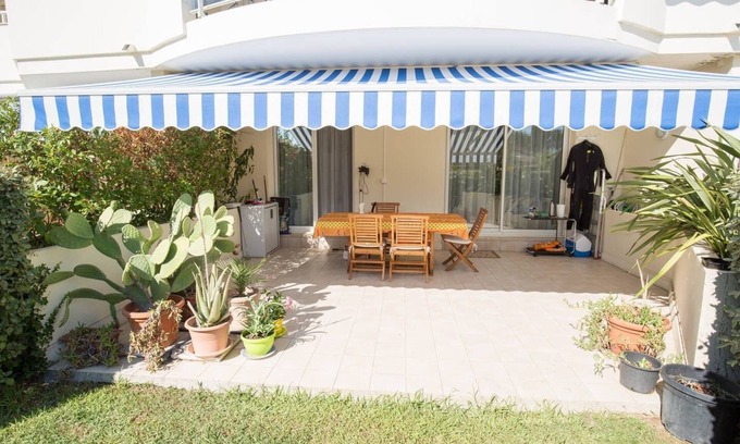 Boulouris-sur-Mer House | Comfortable apartment near the beach and services