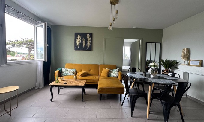 Ouistreham Apartment | Comfortable apartment close to the sea