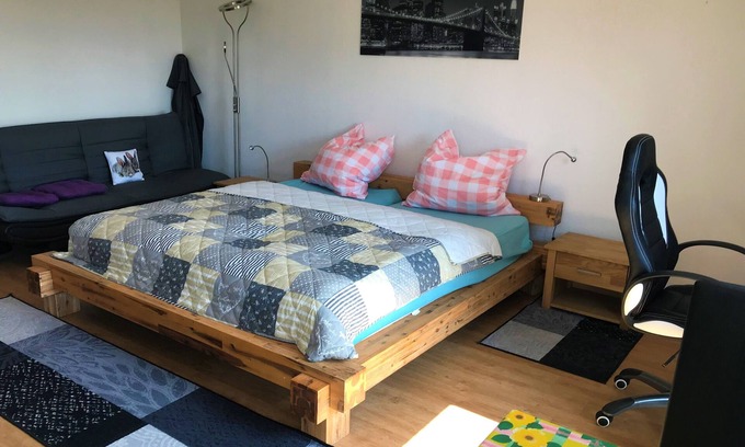 Dessau-Rosslau Apartment | Comfortable apartment in Desssau Ziebigk - 5min to the Bauhaus - Fast & free WiFi