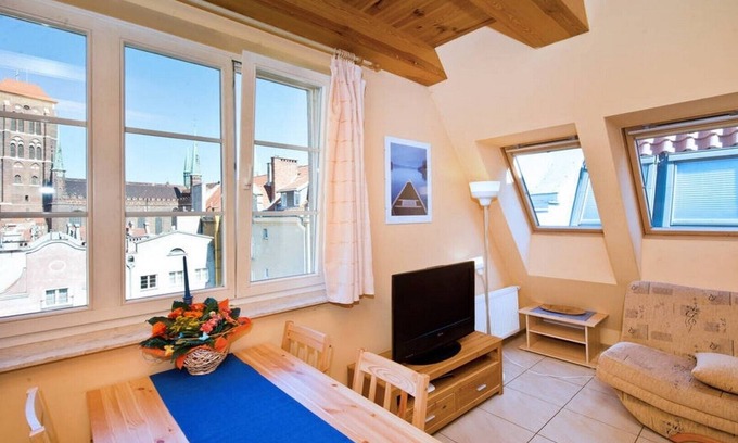 Old Town Apartment | Comfortable apartment in the heart of Gdansk Old Town