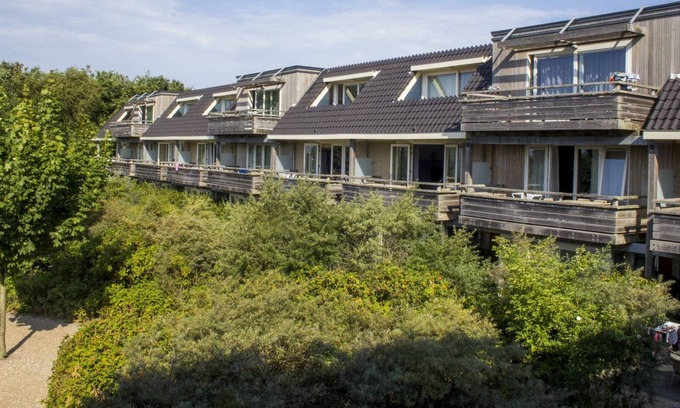 Midsland Apartment | Comfortable apartment 1.7 km from the beach