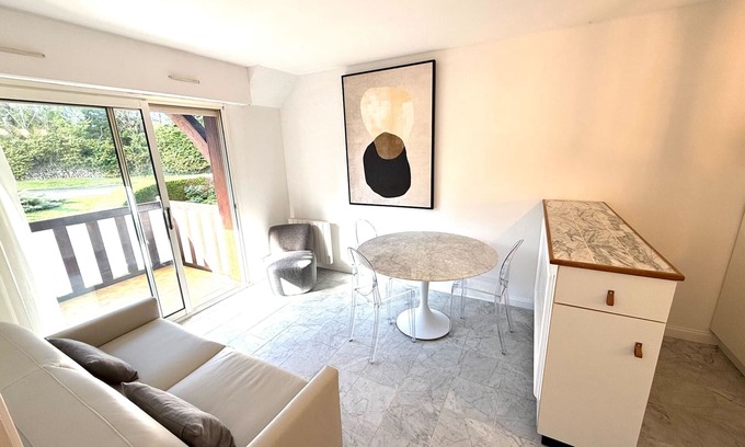 Deauville Apartment | Comfortable appartment in Deauville ! Garden view