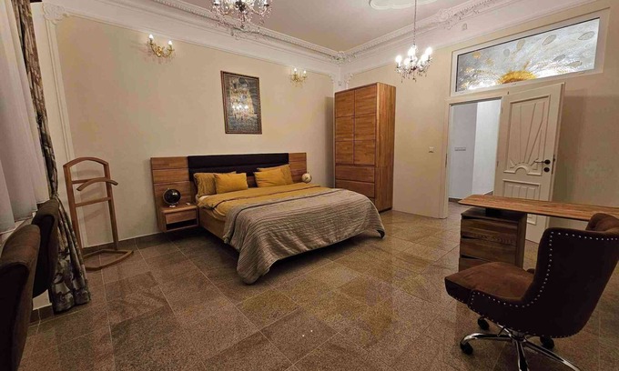 Old Town Apartment | Comfortable Art Nouveau apartment in City center