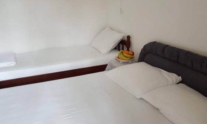 Petrovac House | Comfortable Budva Rooms with Easy Access to Sveti Stefan - Triple Room 6
