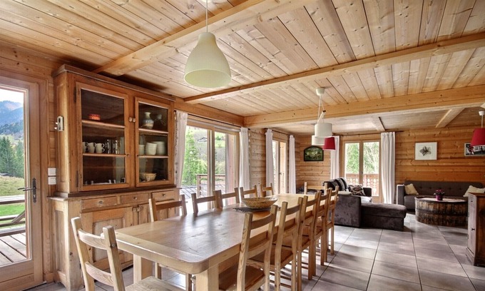 Seytroux Ski Chalet | COMFORTABLE CHALET-NEAR MORZINE - SEYTROUX - 12 PEOPLE - La COMBETTE