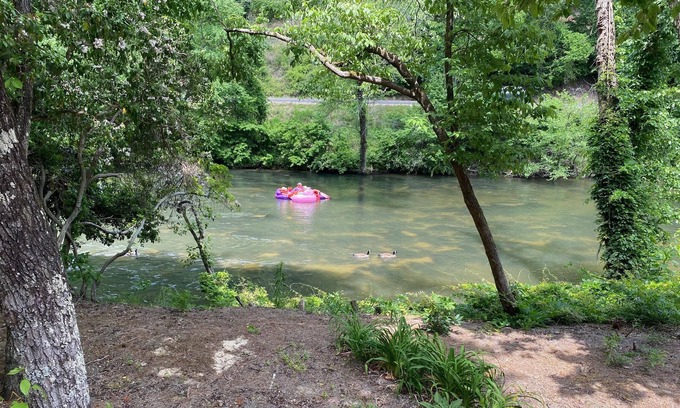 East Ellijay Condo | Comfortable Condo on the Cartecay - Cartecay Release