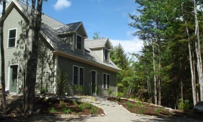 Southwest Harbor Cottage | Comfortable Cottage Overlooking Blueberry Field on Mt Desert Island