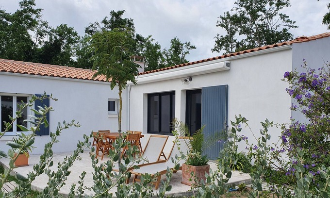 La Bree-les-Bains House | Comfortable house, quiet, for two not from the sea and the village