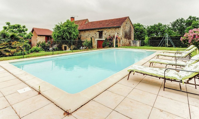 Montcabrier House | Comfortable holiday home with private pool