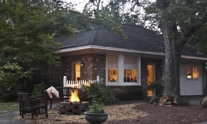 Savannah House | comfortable in savannah