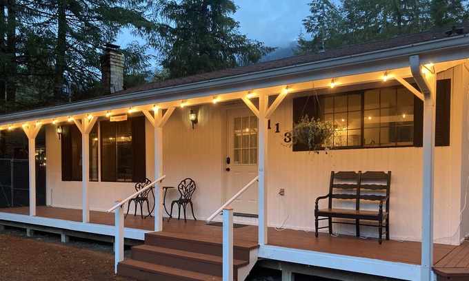 Paradise Estates House | Comfortable Mountain House Steps to Swimming Hole, Hot Tub 5 Miles to Mt Rainier