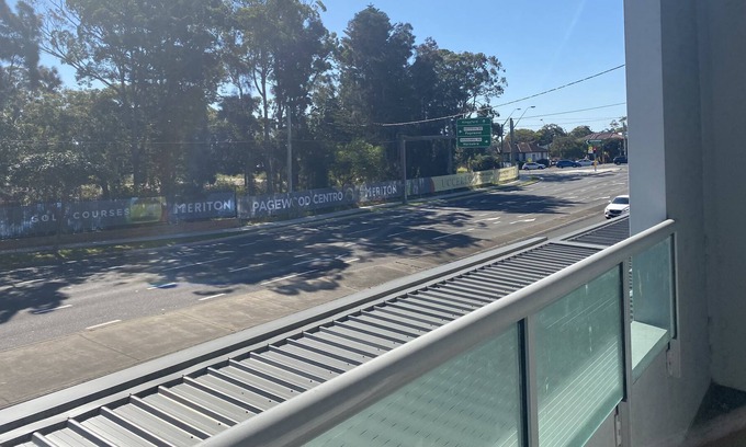 Maroubra South Apartment | Comfortable & Private Maroubra apartment close to Airport , Beaches & City !