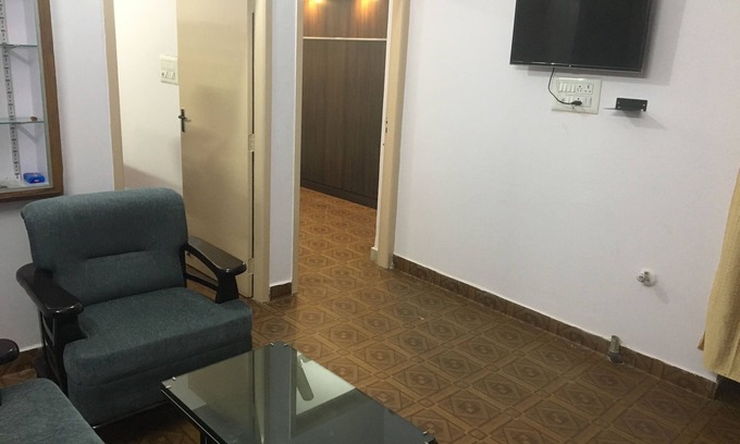Pulikeshi Nagar House | Comfortable stay @ Centre of Bangalore