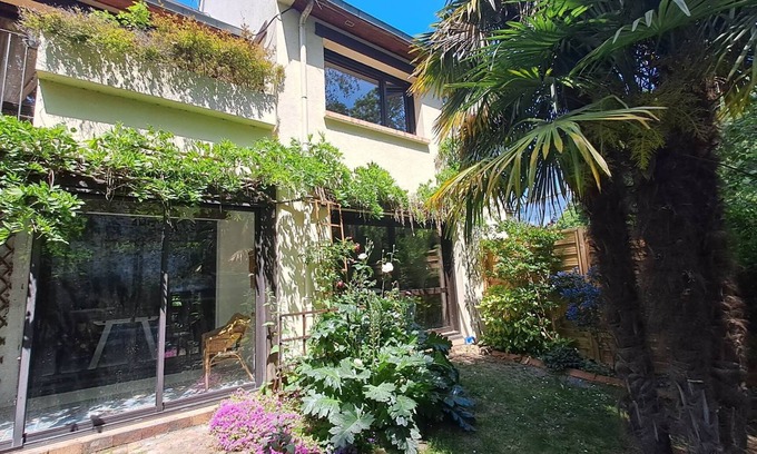 Draveil House | Comfortable stay near the Olympic sites. 8 persons.