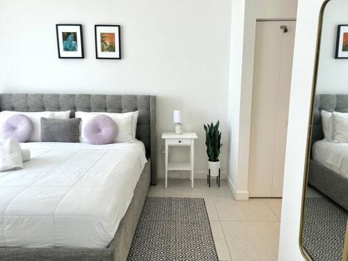 Doral Apartment | Comfortable Studio suites in downtown Doral