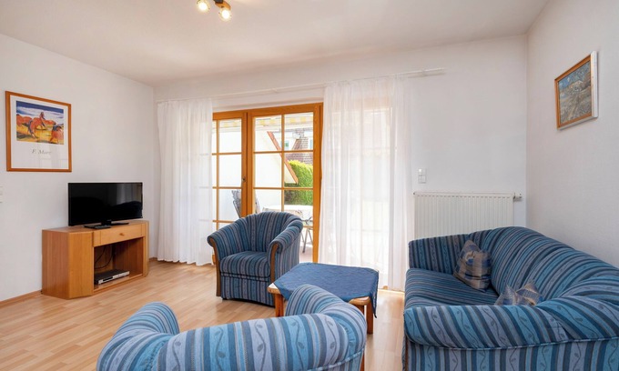 Zingst House | Comfortable terraced house in Zingst with garden, terrace and heated pool
