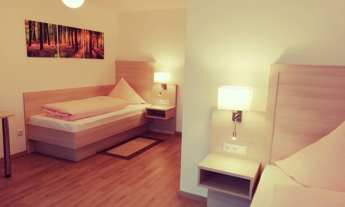 Grattersdorf Apartment | Comfortable twin room (24m2) with balcony