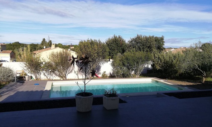 Pouzilhac Villa | Comfortable villa between vineyards and garrigue, heated swimming pool