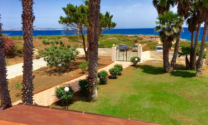 Ognina Villa | Comfortable Villa on the Sea (Ortigia)