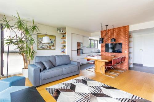 Saint-Cloud Apartment | Comfortion Mirage - appartement de luxe avec vue sur la Tour Eiffel et Paris
