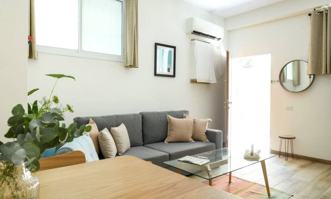 Tel Aviv Promenade Apartment | Comfy 1br for beach lovers in TLV with Shelter