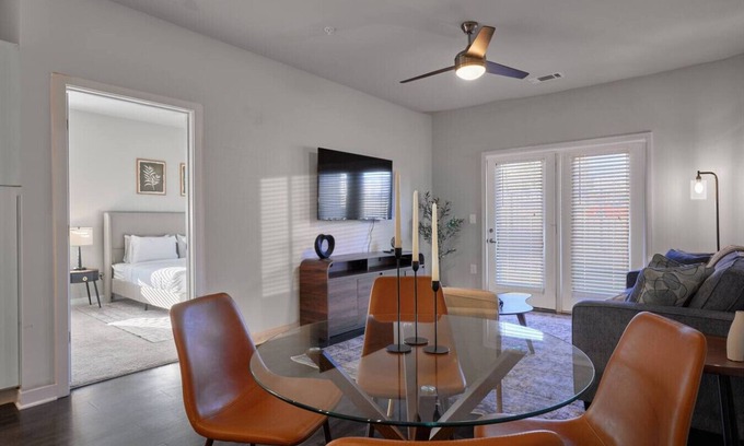 Clayton Apartment | Comfy 2BD Abode Mins from DT Clayton | Pool | Gym