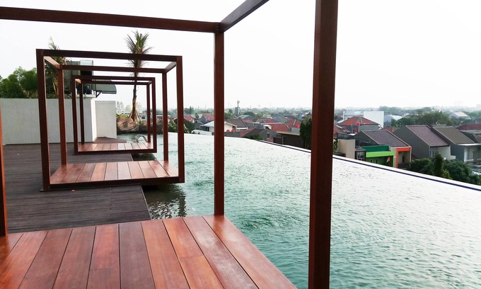 Pekayon Jaya Apartment | Comfy and Modern 2BR Grand Kamala Lagoon Apartment