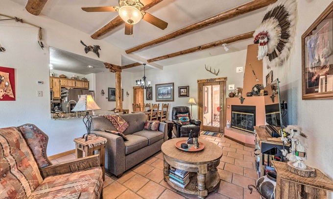 Bear Park Condo | Comfy 'Aspen Ridge' Home ~ 3 Mi to Ski Lifts