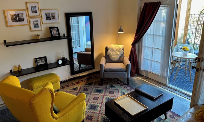 Loyal Heights House | Comfy Beds, Clean, and Near Friends and Family