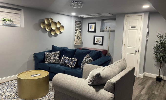 Taylor Run Apartment | Comfy, Cozy & Close to DC