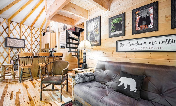 Pigeon Forge Cabin | Comfy, Cozy, Luxury Yurt, Fun w/Private Hot Tub & Gas Grill, Large Deck