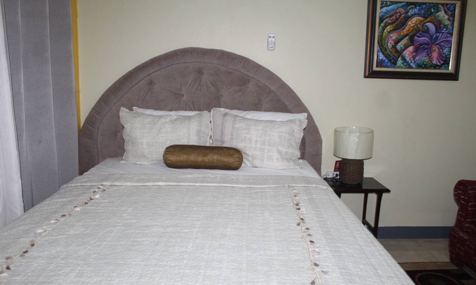 New Kingston Apartment | Comfy & Elegant Studio @ Chelsea New Kingston