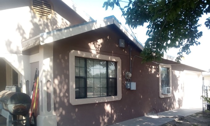 Carlsbad House | Comfy House w/ Private Rooms. Livingroom, Bathroom,washroom, and Workroom