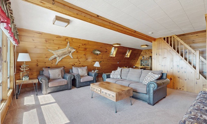 Greenville Cabin | Comfy Lakefront Cabin with Gorgeous Views, Private Dock & Pebble Beach