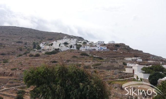 Sikinos Apartment | Comfy Room with Adorable View