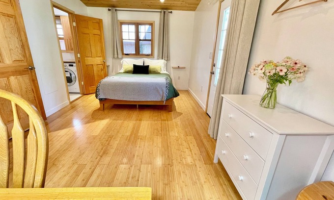 Lagunitas Bed & Breakfast | Comfy Studio Near Trails & Beaches