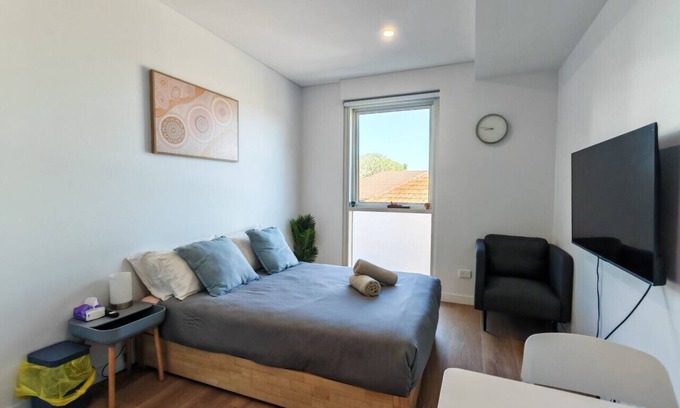 Burwood Apartment | Comfy studio in Burwood