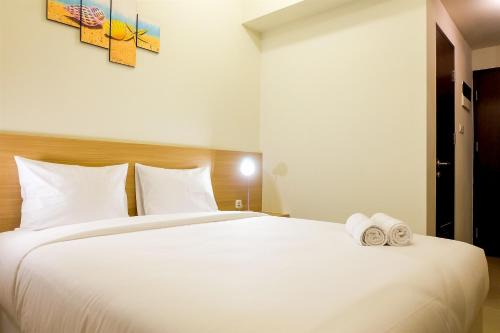 Cikarang Apartment | Comfy Studio Mustika Golf Apartment By Travelio