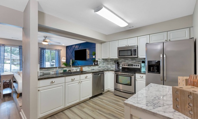 Portsmouth House | Comfy stylish townhome
