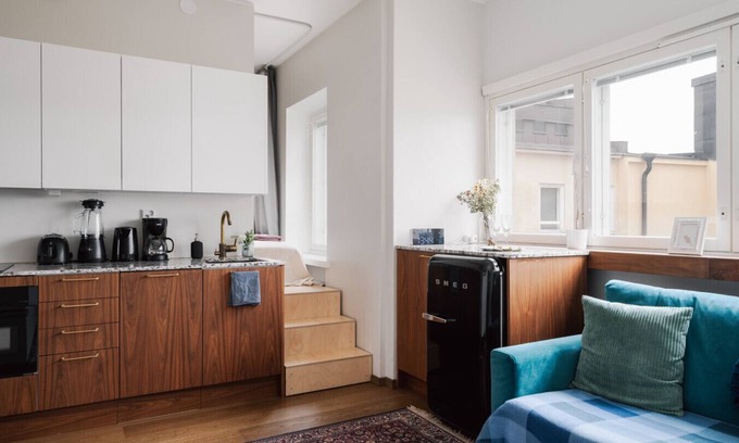 Kallio Apartment | Comfy Top Floor Studio Apt in Centre of Helsinki