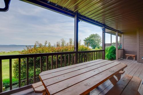 Newport Center Apartment | Community Boat Dock Lake Memphremagog Condo!