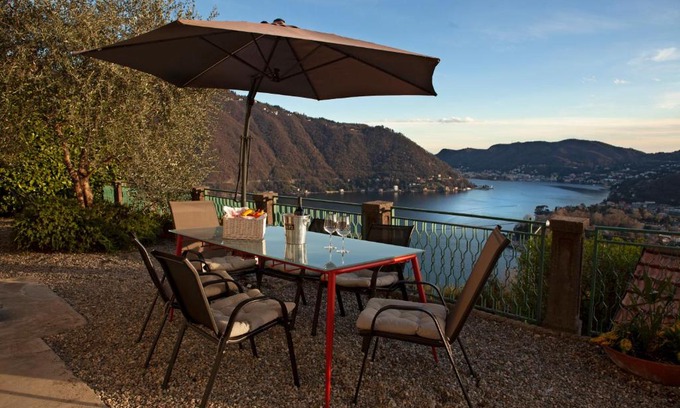 Cernobbio Apartment | Como Lake Panorama Apartment Sveva