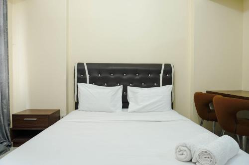 Pondokcina Apartment | Compact Studio Apartment at Margonda Residence 2 By Travelio