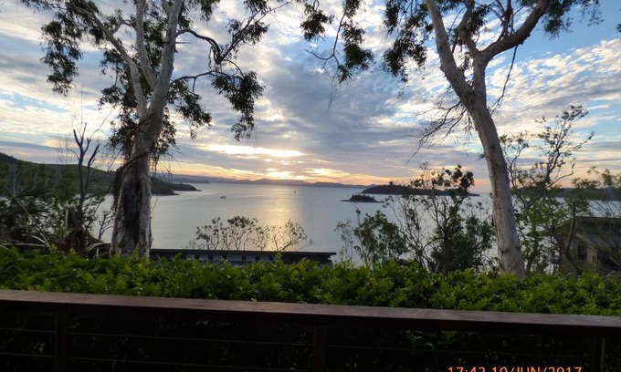Hamilton Island Apartment | Compass Point 8