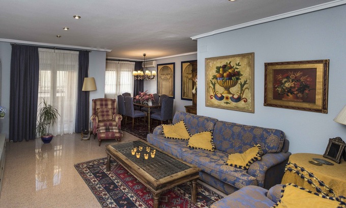 Monovar Apartment | Complete Apartment with covered Parking, Wif and 2 Smart Tv