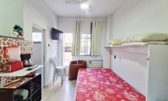 Centro Apartment | Completely renovated kitnet in Guarapari