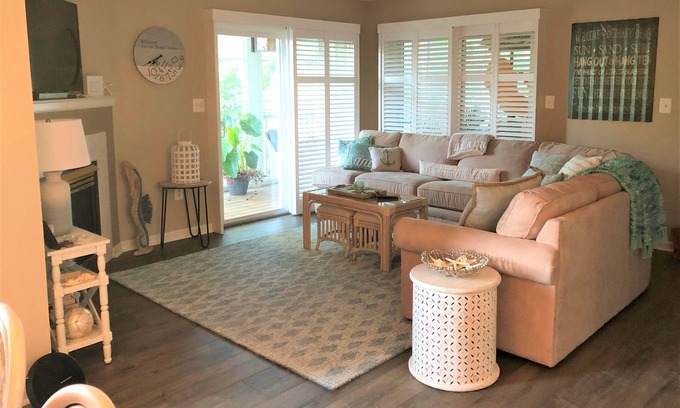 Bethany Beach Condo | Completely Renovated, Secluded Lake View Condo in Sea Colony!