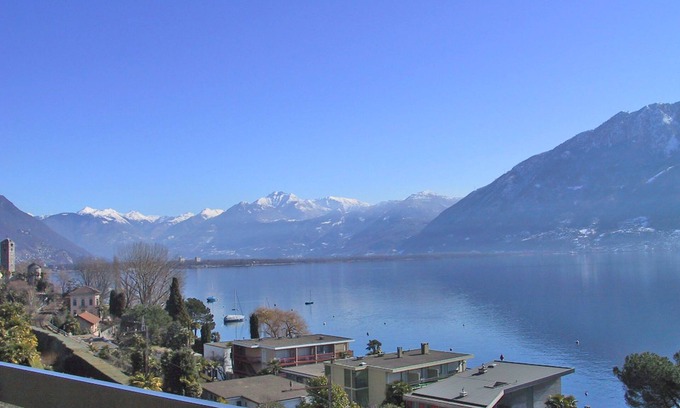 Muralto Apartment | Completely renovated apartment with fantastic views