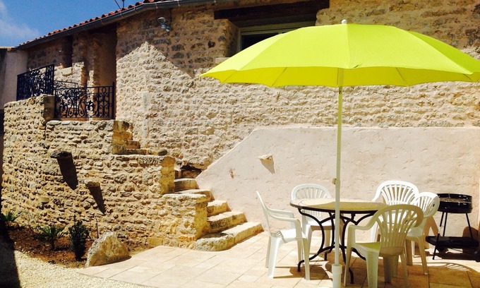 Saint-Georges-d'Oleron House | Completely renovated wifi terrace/garden house in the center of Vieux Chaucre